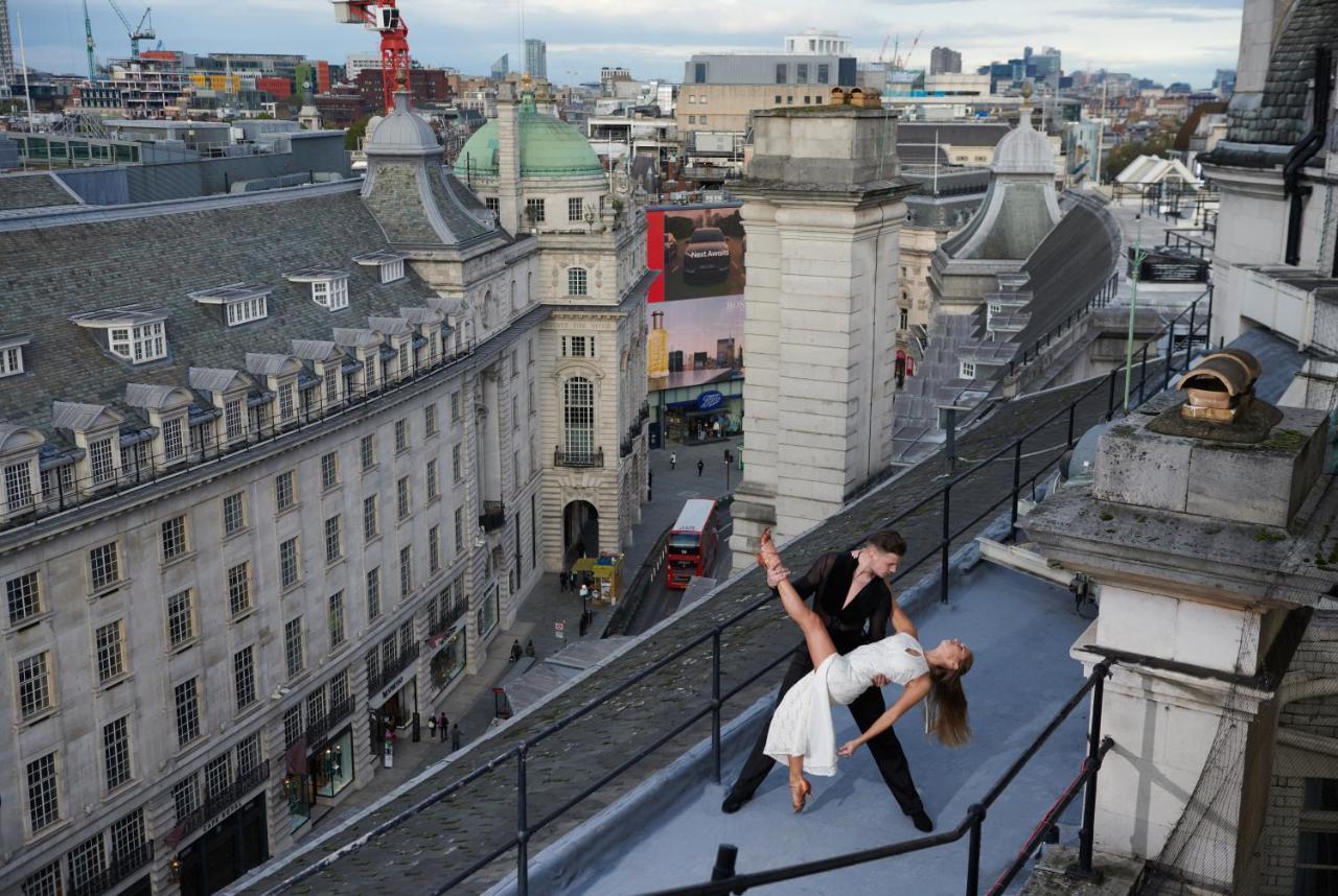 Le Meridien Piccadilly Londra Esterno foto The London Skywalk