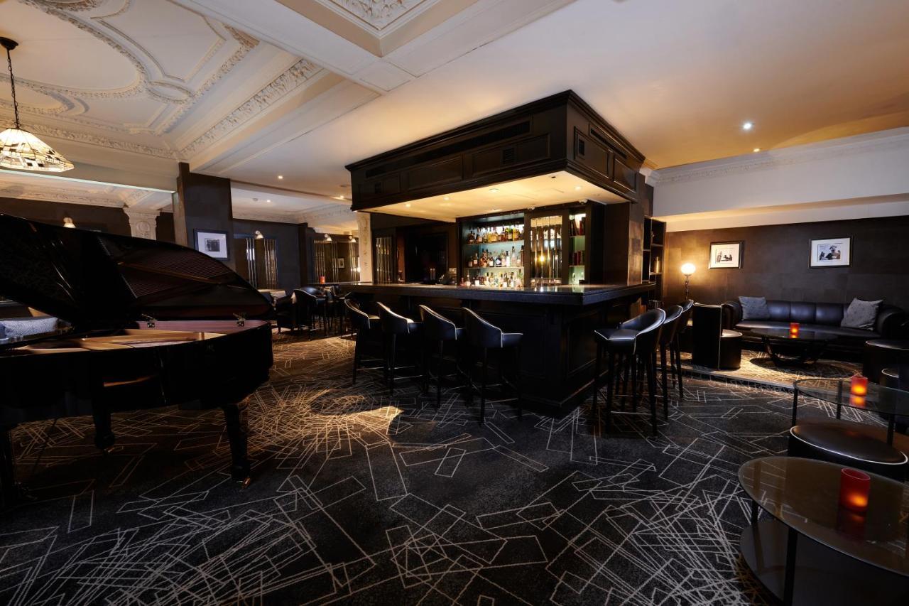Le Meridien Piccadilly Londra Esterno foto The bar at the hotel